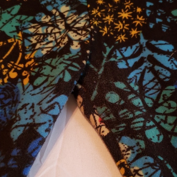 Lularoe leggings - Picture 3 of 4